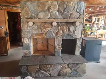 stone-veneer-fireplace-maine-02