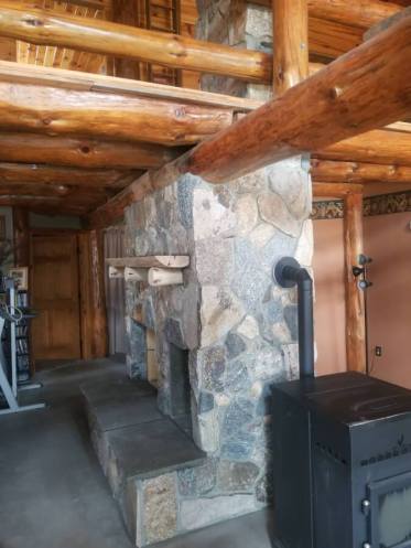 stone-veneer-fireplace-maine-04